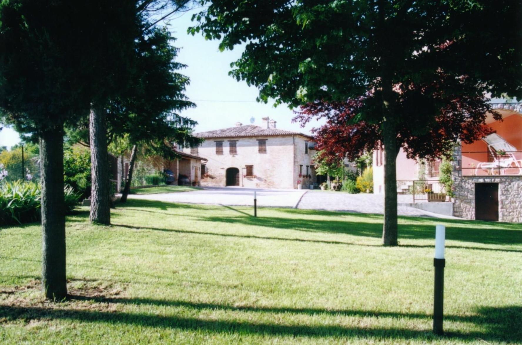 Agriturismo Il Borghetto Montefalco Exterior foto