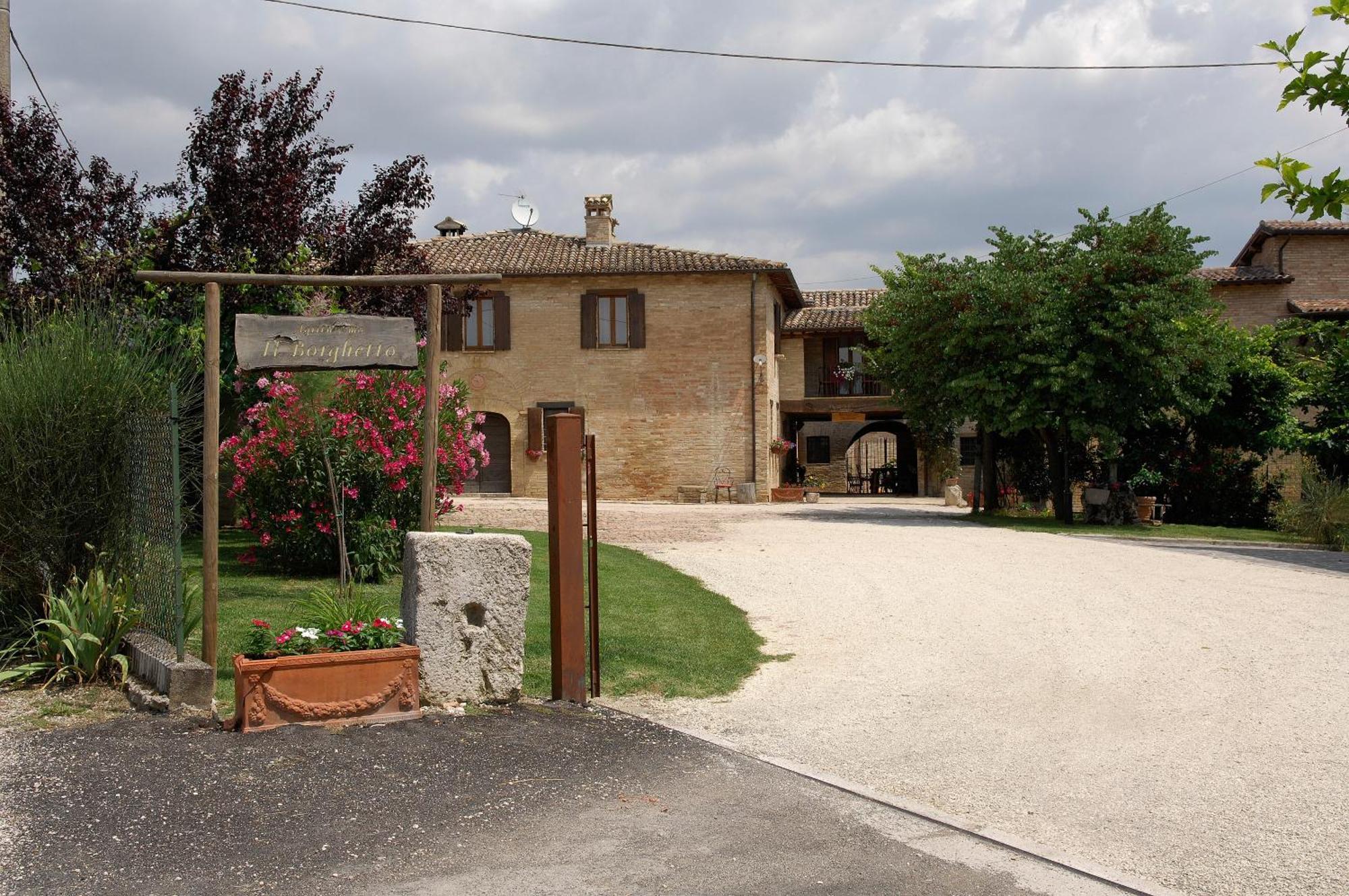 Agriturismo Il Borghetto Montefalco Exterior foto